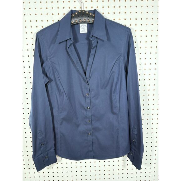 Brooks Brothers Tops - Brooks Brothers woman’s 346 non iron stretch fitted button down dress shirt size